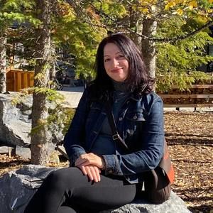 Meet your Posher, Mahnoush